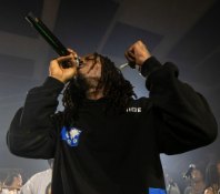 Inglewood Sir performing at a JammJam